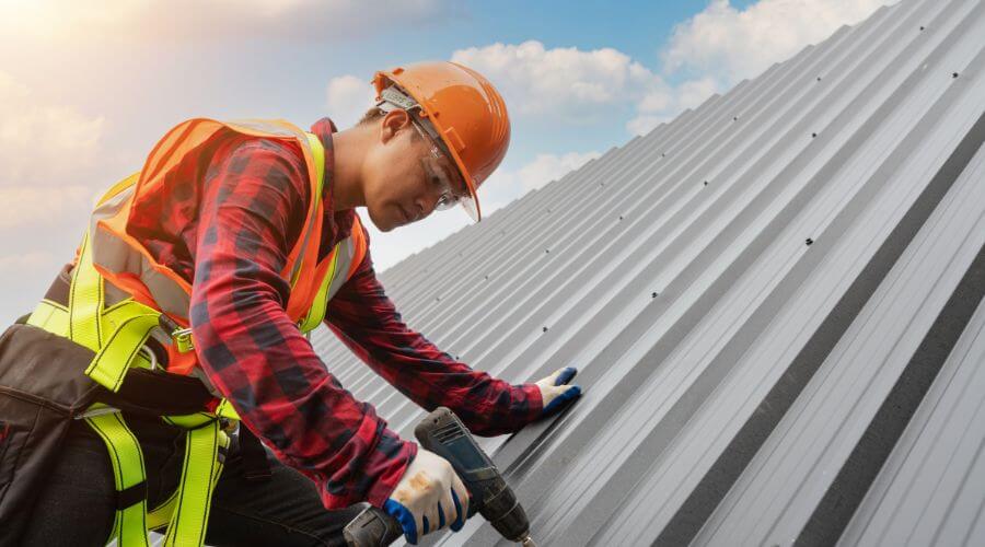 Owens Corning roofing contractor in Crooks, SD